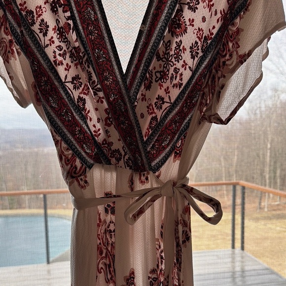 Maxi Dress with tie waist - Picture 5 of 8